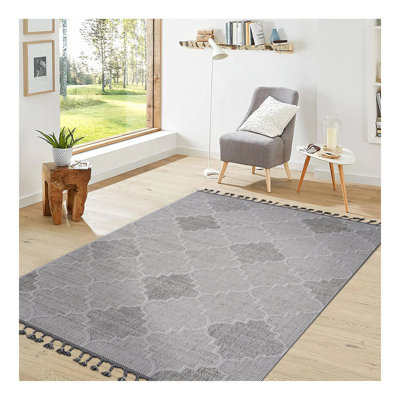 Collection White / Grey / Trellis Indoor / Outdoor Rug