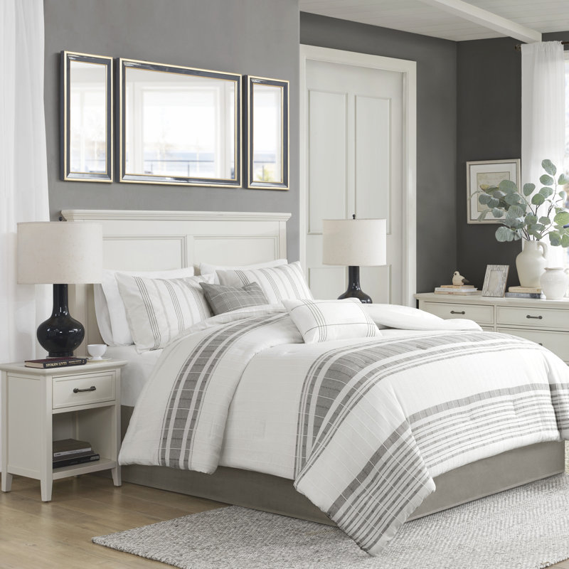 King White and Grey Cotton Jacquard Comforter Set