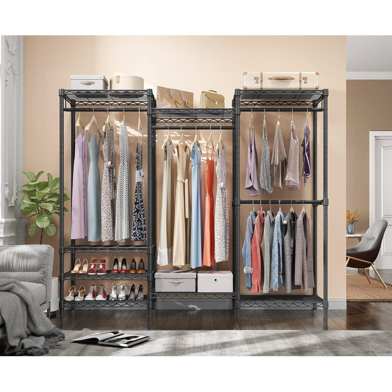 Quinnshawn Walk-In Set