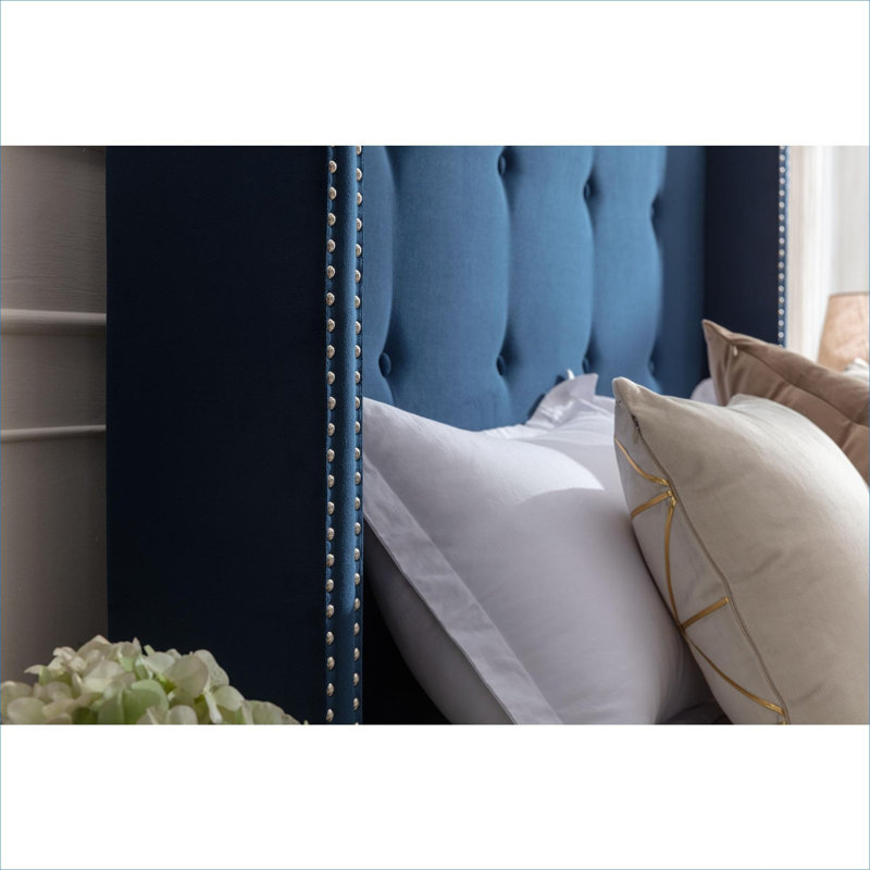 Grand lit plateforme tapissier, velours bleu foncé, tête de lit haute de 54 po, aucun sommier nécessaire pour la chambre à coucher