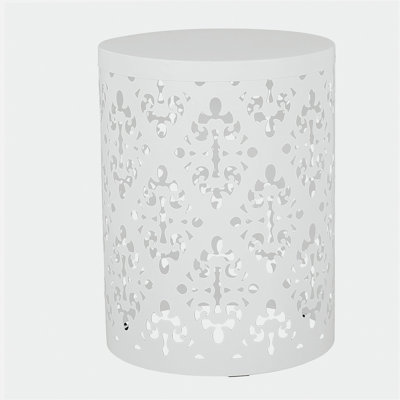 Table d'appoint en métal Nadilyn