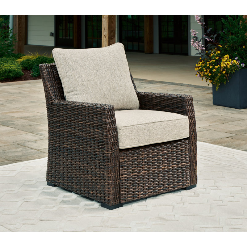 Evolo Wicker Outdoor Lounge Chair