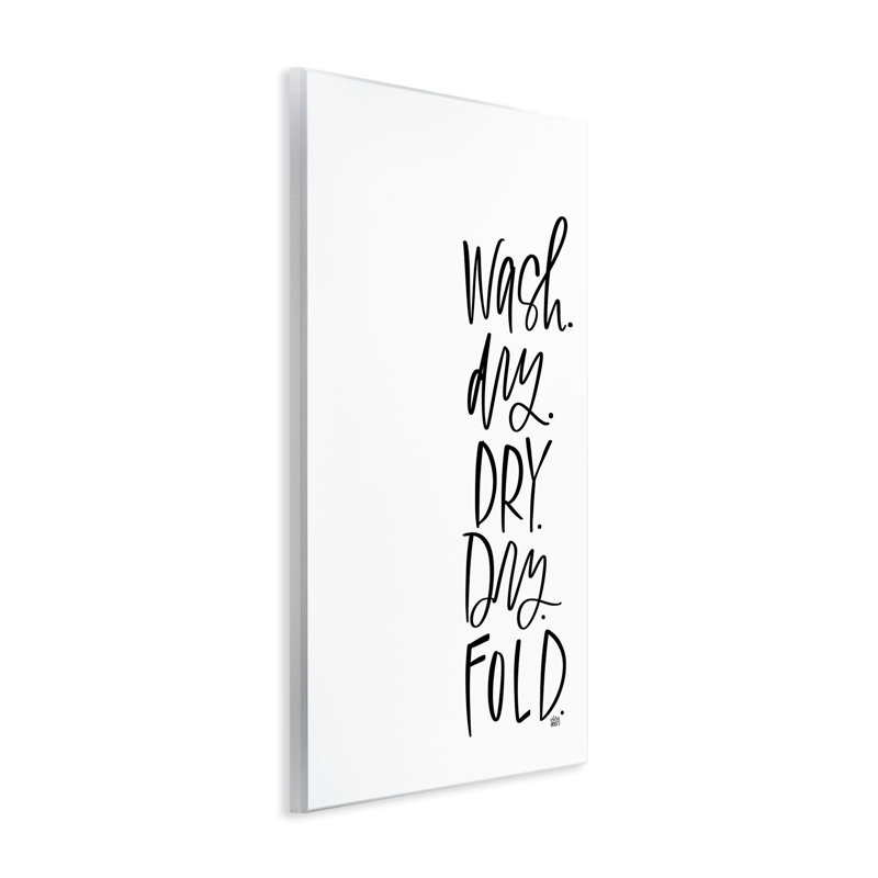«Wash Dry Fold Expression» par Valerie Weiners, H 19 po x l 13 po