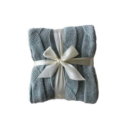 Luxury Cloudknit Throw