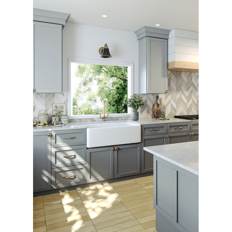 Grove 33" L X 18" W Rectangular Single Bowl Fireclay Farmhouse Kitchen Sink with Grid and Strainer, White