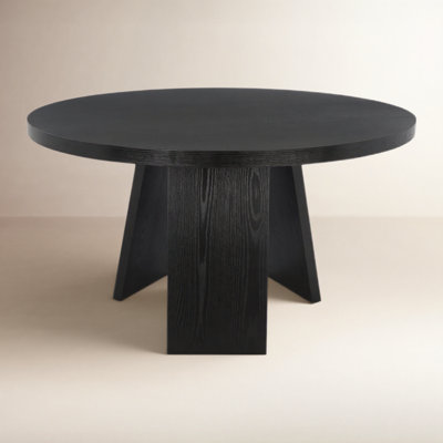 Mattelynn Round Dining Table
