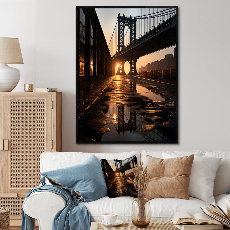 «Leiyana Black Bridge Suspension in Shadows», reproduction sur toile, H 32 po x l 16 po x P 1 po, Cadre flottant noir