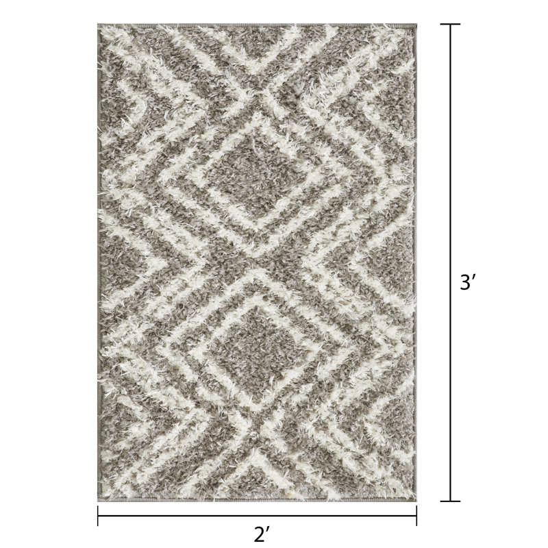 Hinnerich Performance Geometric Indoor Rug, Rectangle 2' x 3'