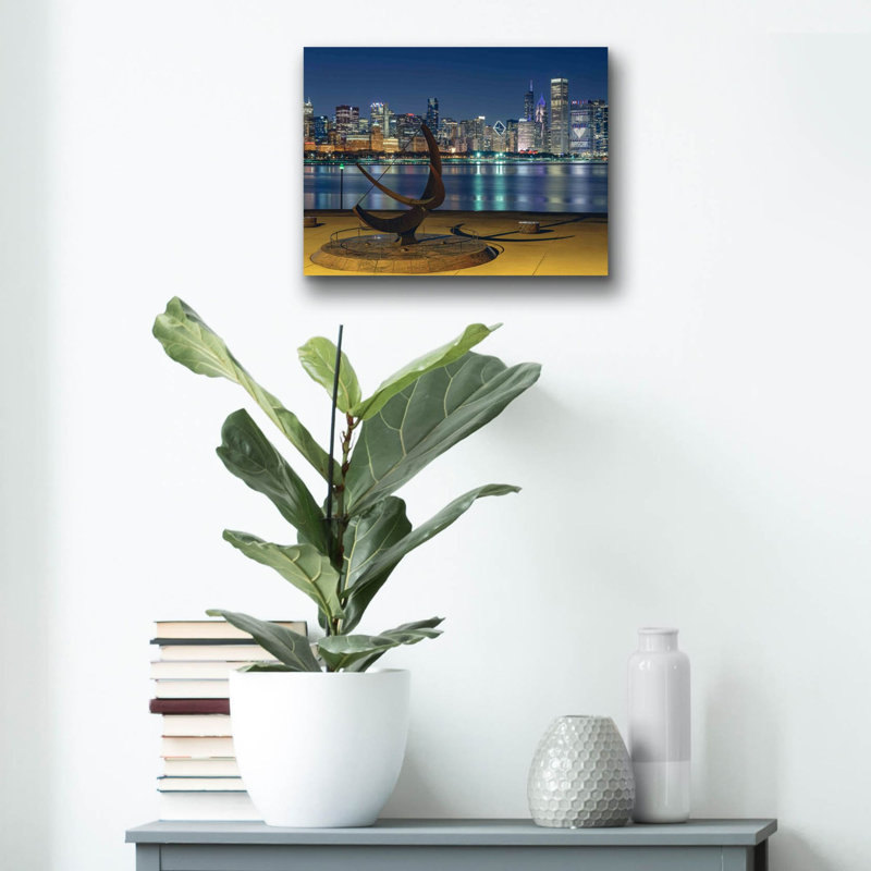 Art mural en verre acrylique «Chicago - Sundial» par Epic Portfolio, H 12 po x l 16 po x P 0,13 po