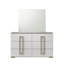Ensemble de chambre à coucher de style contemporain avec tête de lit à DEL Olivia en bois blanc Olivia (NJ Stock)-1354876667-1354876666