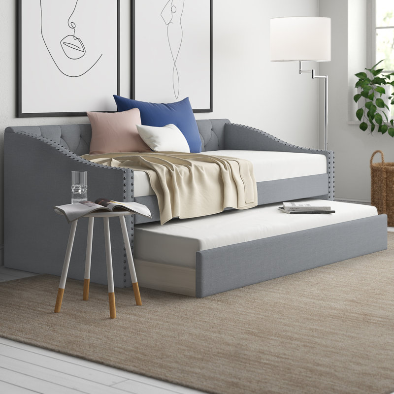 Vonda Upholstered Daybed with Trundle
