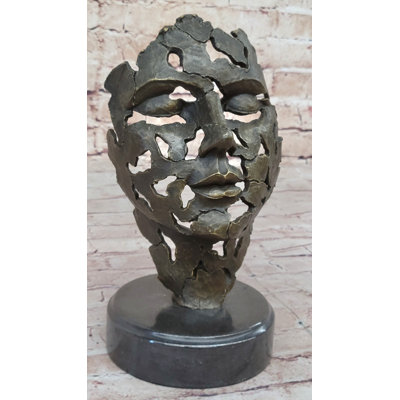 Figurines et sculptures