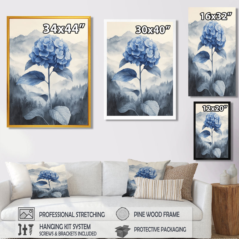 «Blue Hydrangeas In The Mist Dream I - Hydrangea», art mural sur toile, H 20 po x l 12 po, Crème, crème
