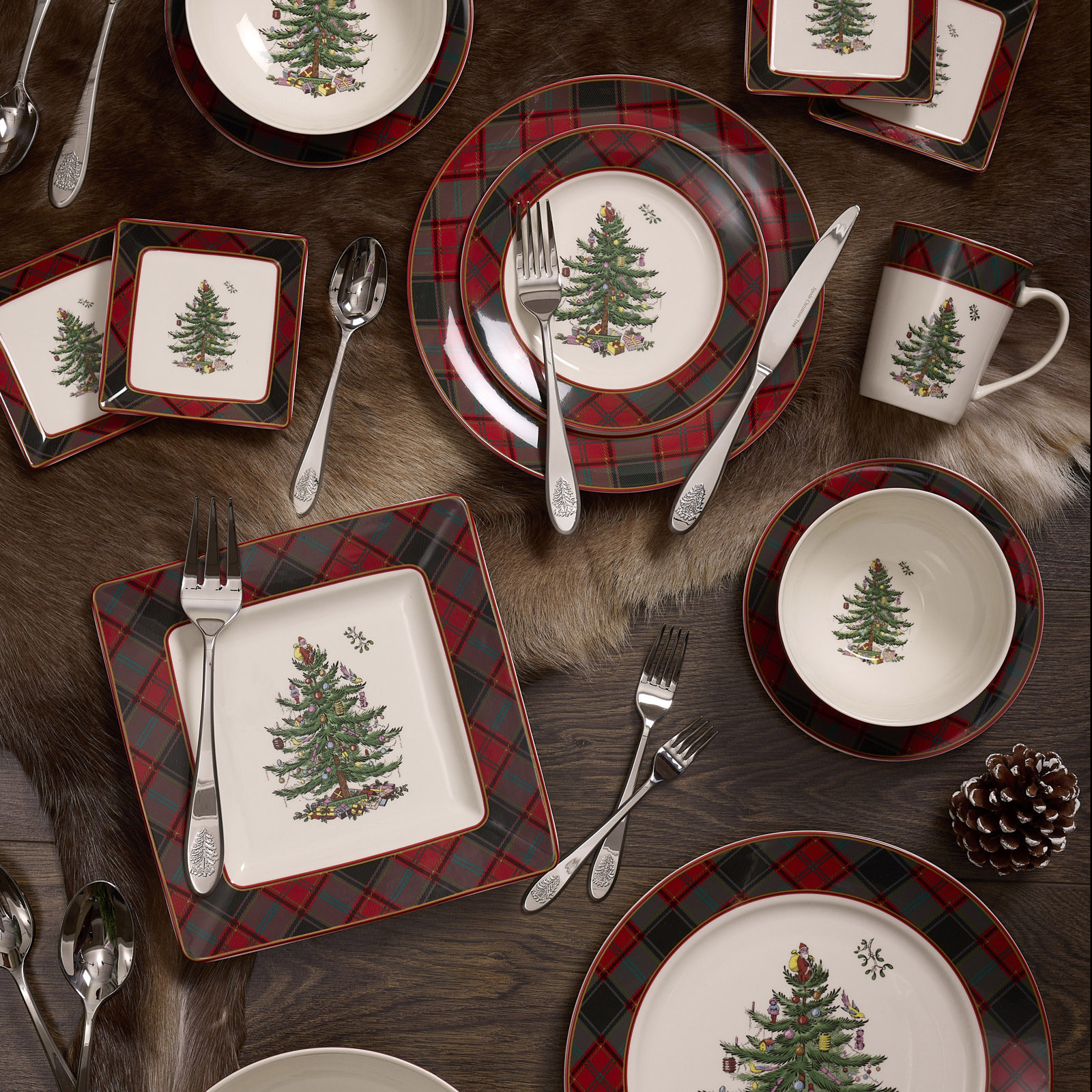 Christmas Tree Tartan 11" Dinner Plate