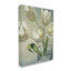 «Soft Tulip Blossoms Glass Jar White Petals» par Eva Barberini - impression d'art graphique