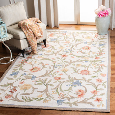 Hollander Handmade Hooked Wool Area Rug