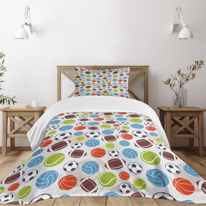 White Twin Polyester Bedspread Set with Pillow Sham