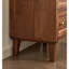 Petit coffre d'appoint de couleur noyer