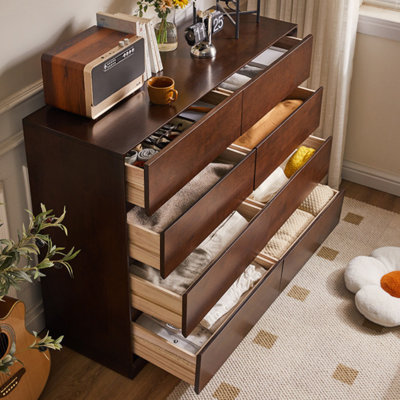 Commode simple et moderne avec tiroirs