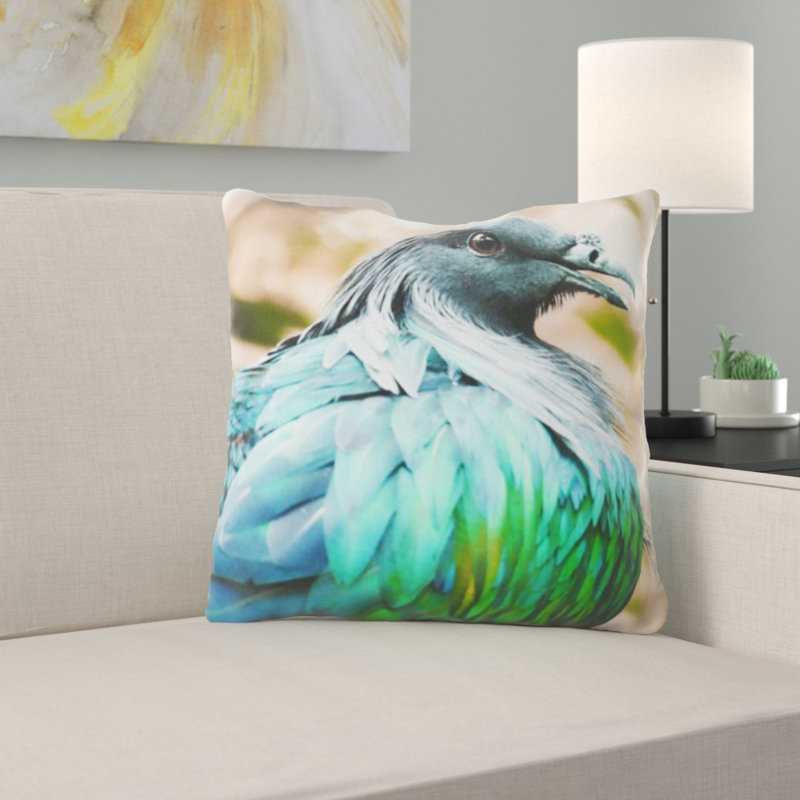 Coussin nicobar pigeon