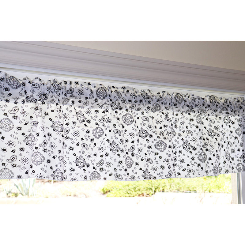 Cantonnière à imprimé cachemire Bandanna, L 58 po x L 18 po, Blanc
