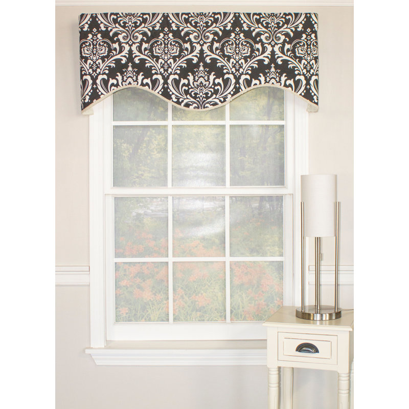 Damore Damask Cotton Blend Scalloped 50'' W Window Valance in Ivory