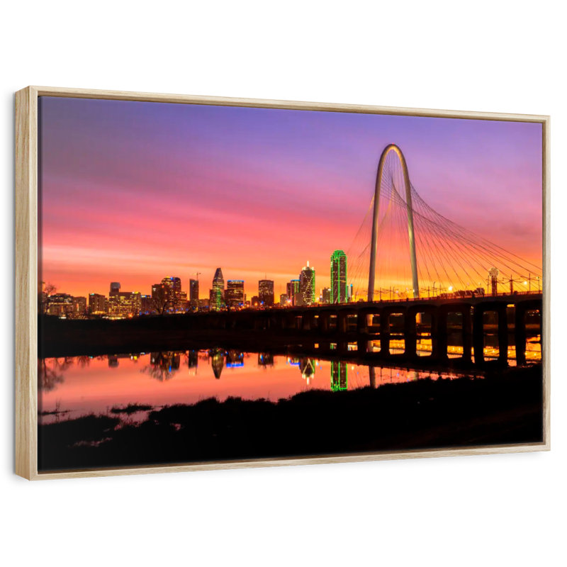 L'aube au pont de Dallas, Cadre flottant en bois naturel, 31 po x 21 po