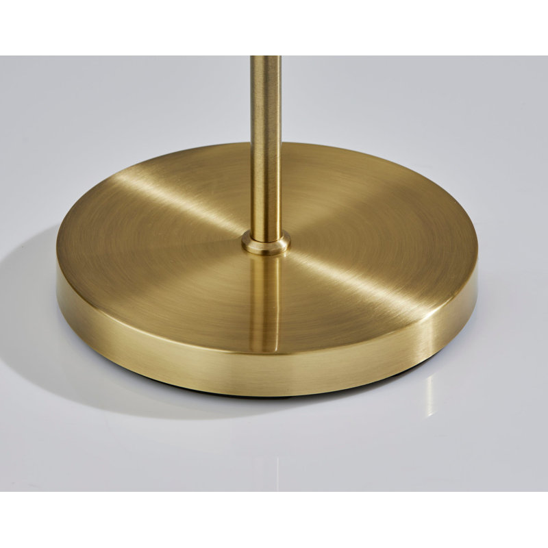 Lampe sur pied traditionnelle en laiton 60,5 po Finley