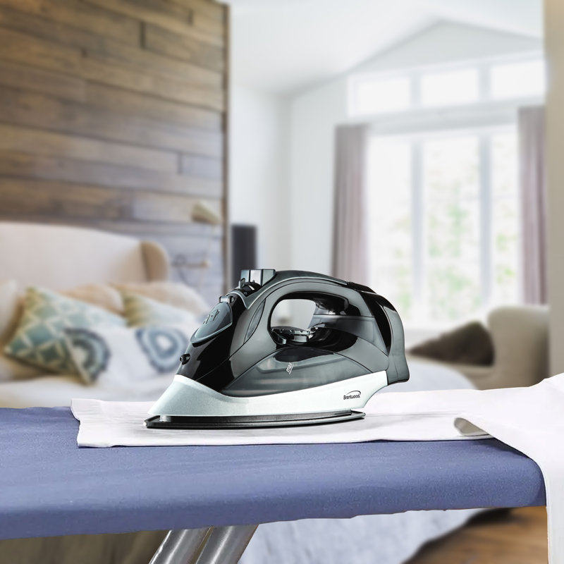 Fer Brentwood avec technologie de vapeur verticale, Noir