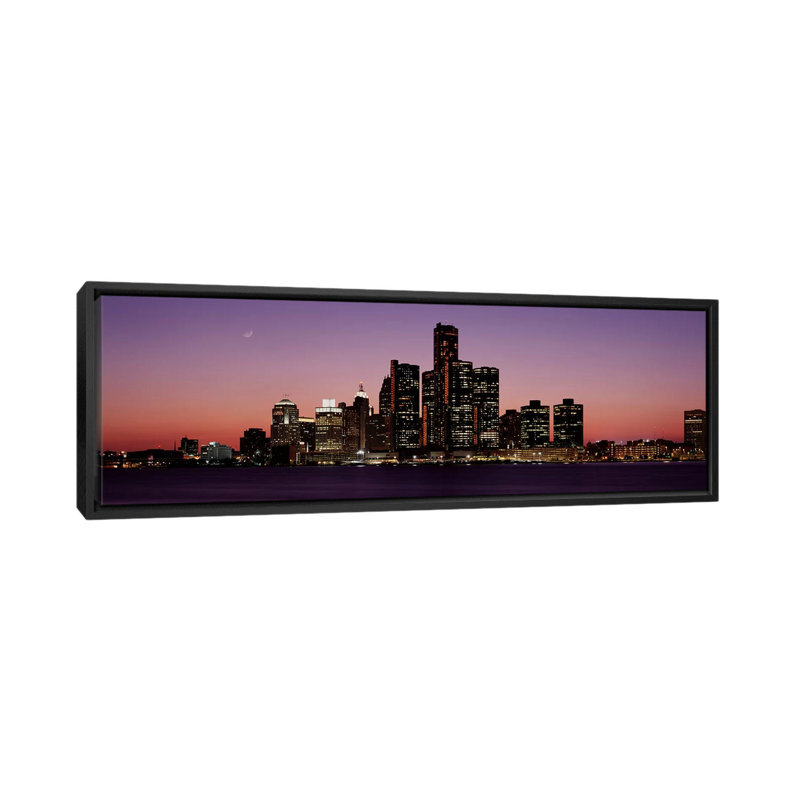 «Detroit, Michigan», reproduction de photo sur toile, H 16 po x l 48 po x P 1,5 po, Cadre noir