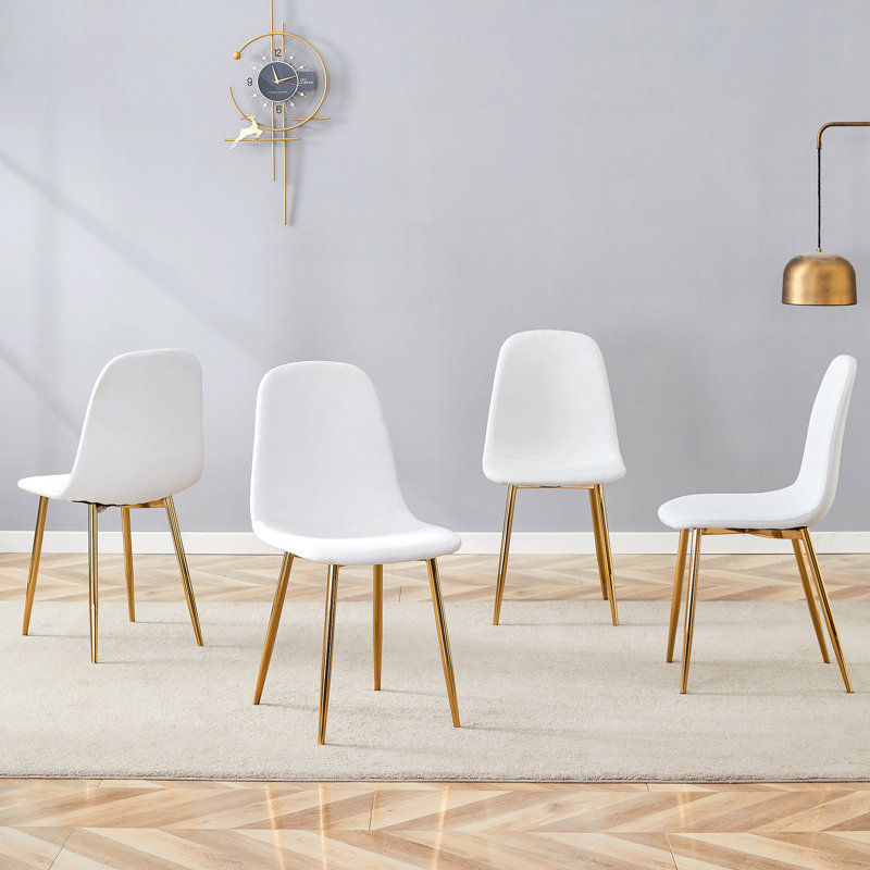 Chaises de salle à manger confortables en cuir polyuréthane haute résilience de conception moderne en métal pour la maison ou le bureau
