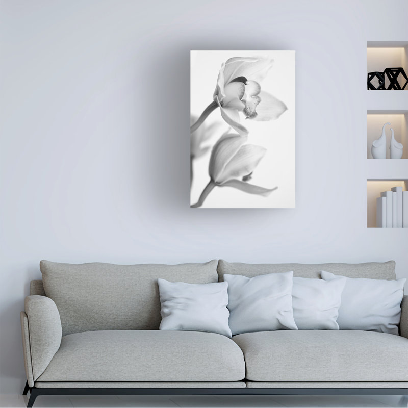 Modern & Contemporary, 19" H x 12" W x 2" D