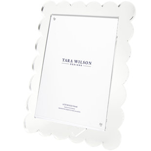 Scallop Frame