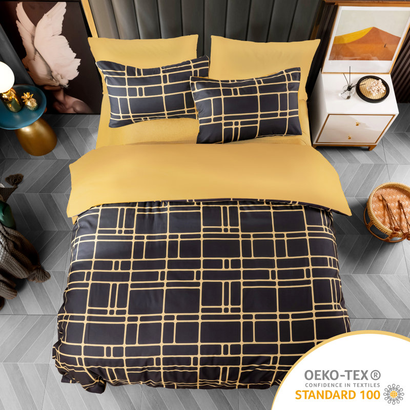 Microfiber Chequered Duvet Cover Set, Double (200cm x 200cm)