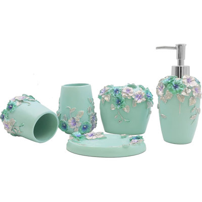 Vintage Blue Bathroom Accessories