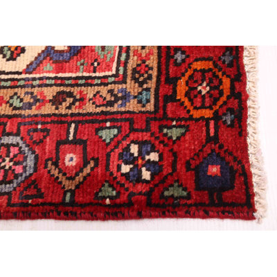 Andelz Red Rug 4'3" x 7'11"