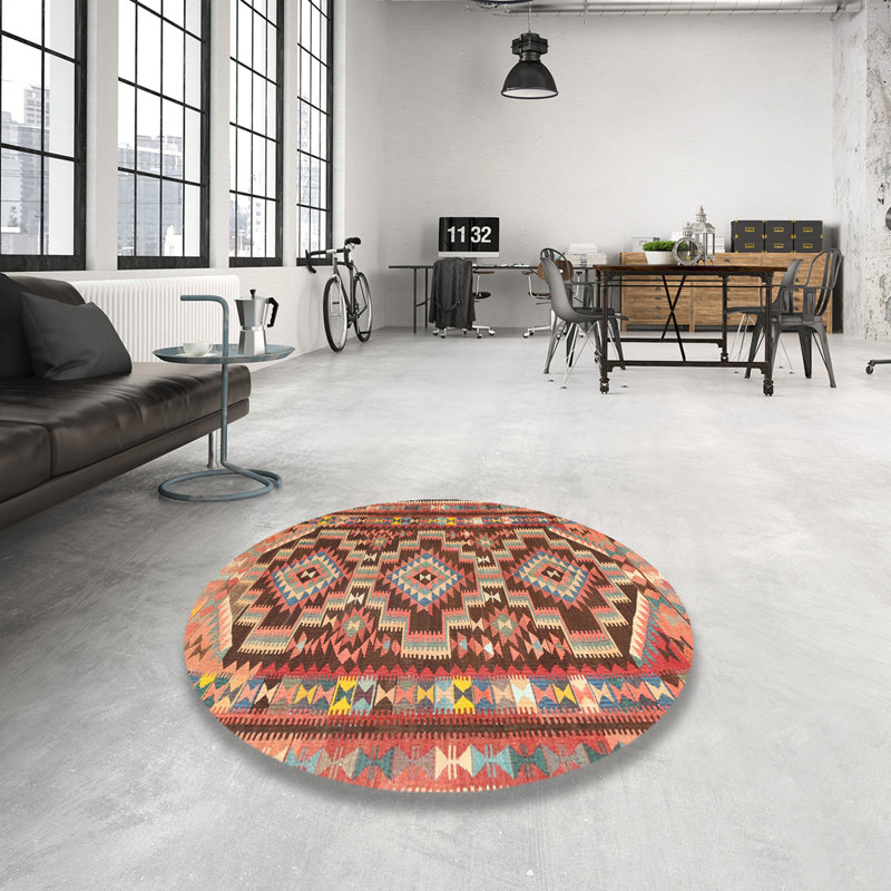 Oriental Indoor Rug, Round 5'