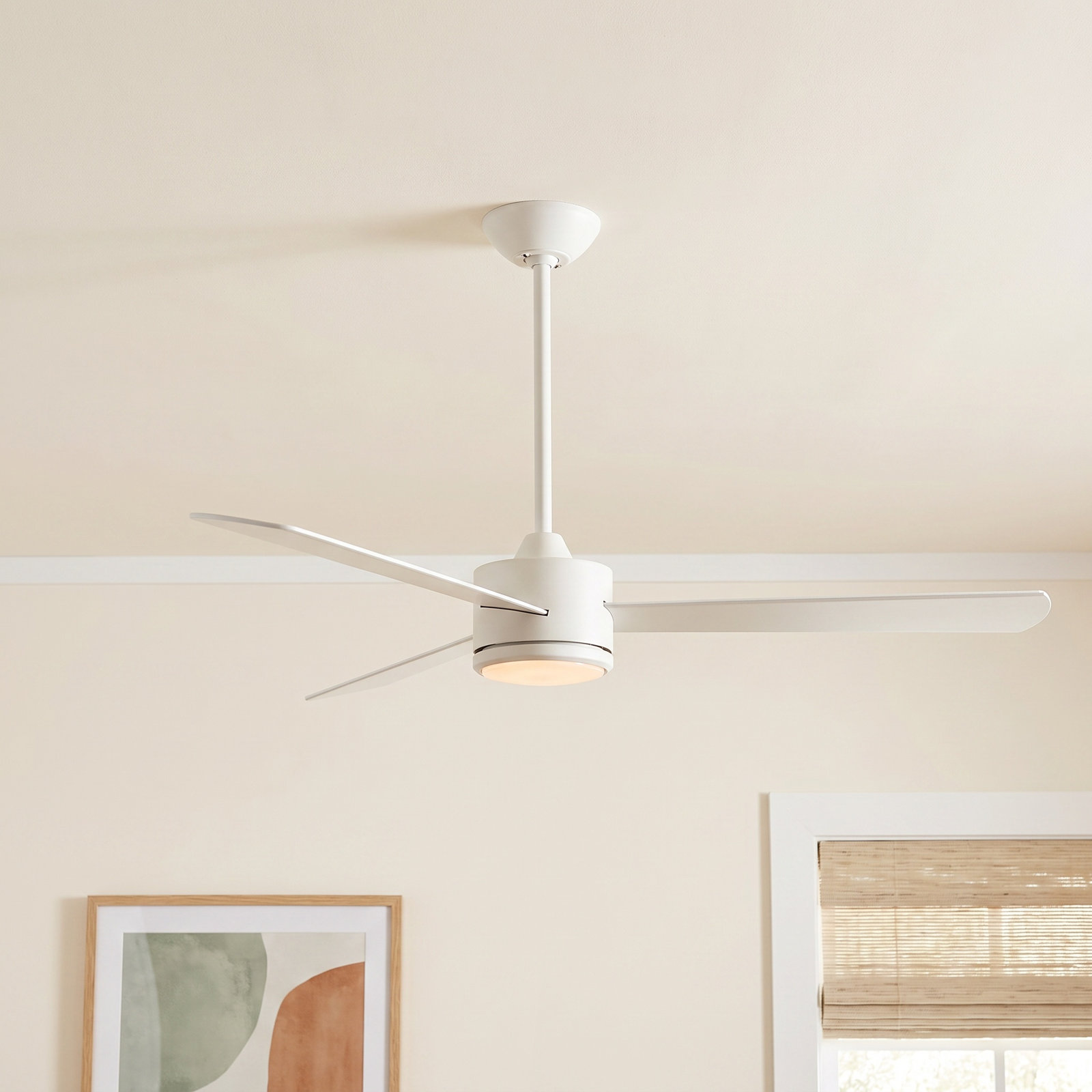 Tora 52" Ceiling Fan, White