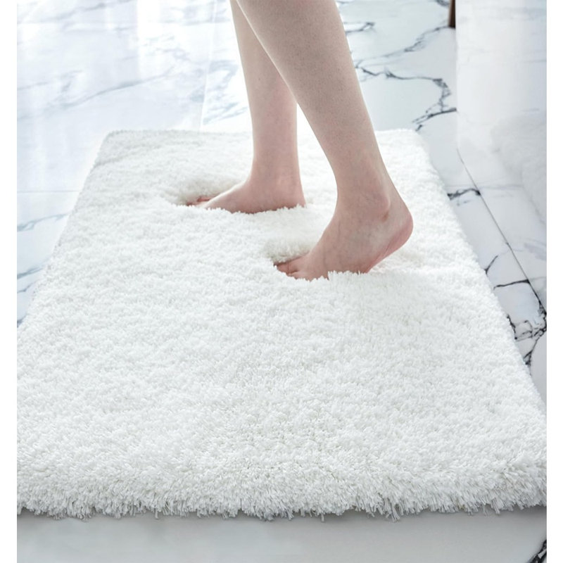 Tapis de salle de bain blanc, petit tapis de bain moelleux antidérapant, tapis de sol moelleux très doux et très absorbant, lavable à la machine pour la douche et la baignoire