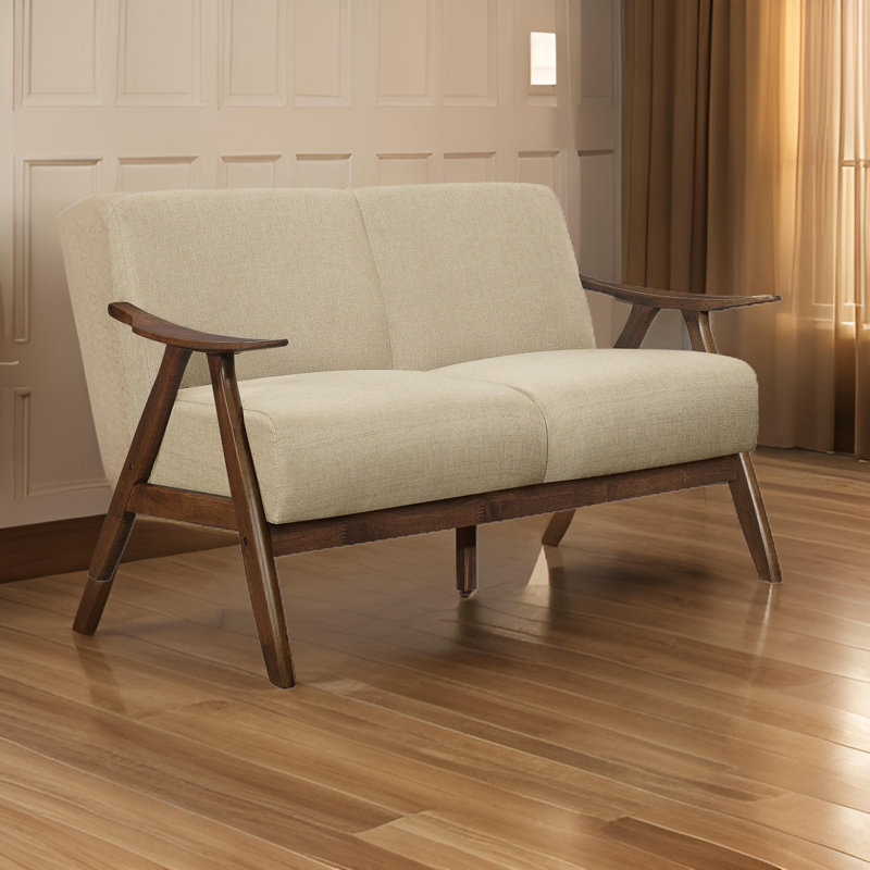 Causeuse Indy de 51 po, structure en angle en bois d'hévéa brun, Polyester beige