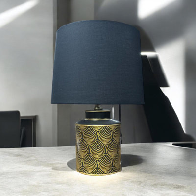 Scarberry Ceramic Table Lamp