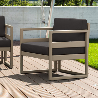 Lane Outdoor Lounge Chair