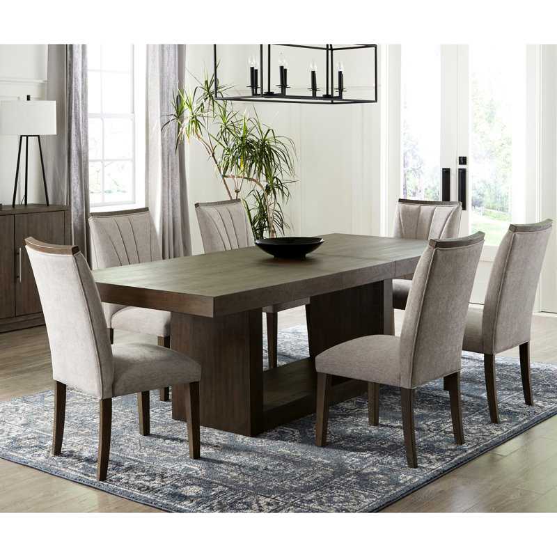 Chaise de salle à manger contemporaine de 2 places, finition brune, revêtement texturé gris, assise de 18,5 po de largeur, 2 chaises, assise en tissu, hauteur de 39 po, fabrication en bois