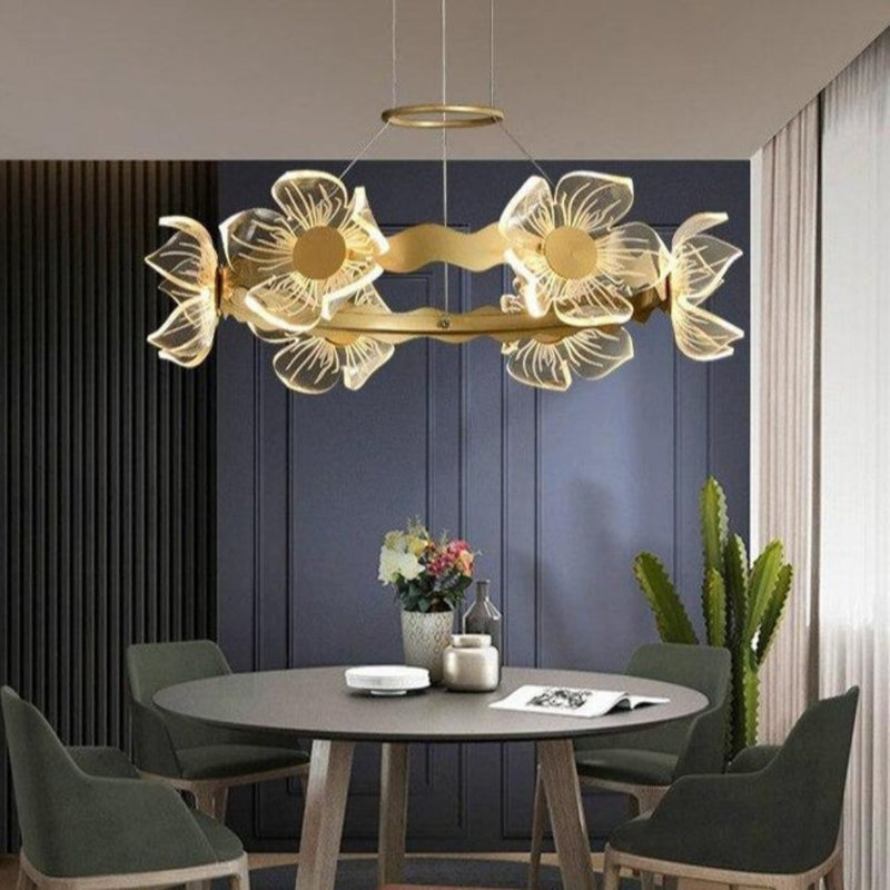 Garay 8 - Light Unique/Statement Chandelier