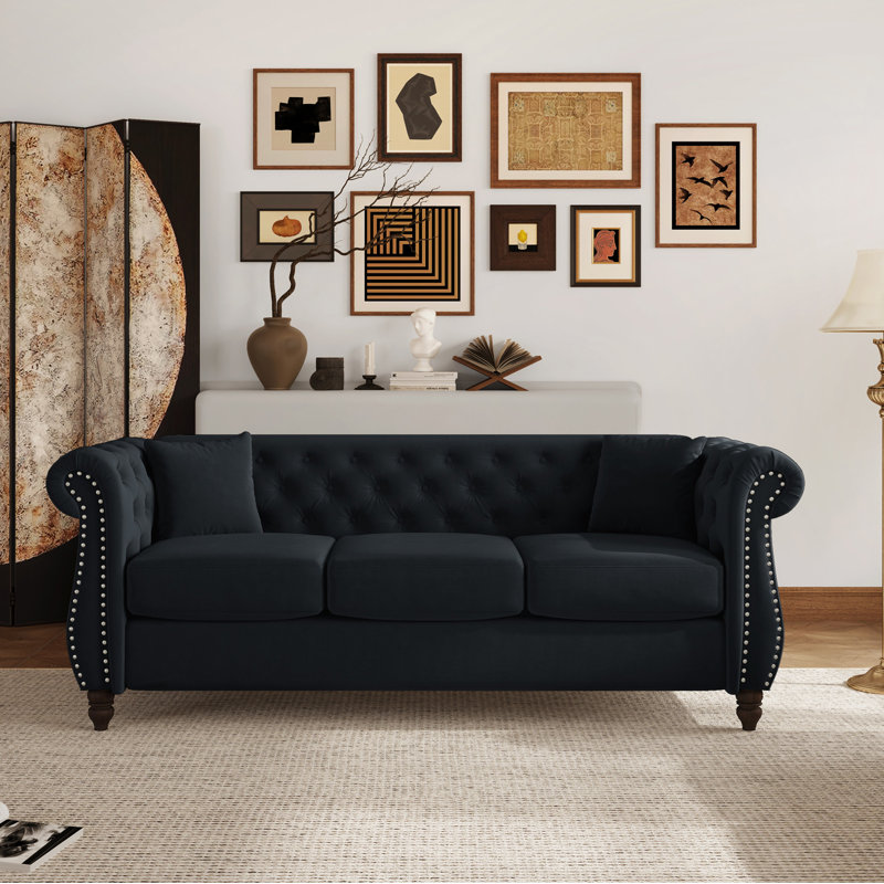 Canapé Chesterfield en velours avec dossier capitonné, accoudoirs roulés et garniture cloutée, canapé rembourré pour le salon