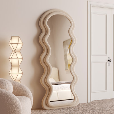 Glass Wavy Mirror