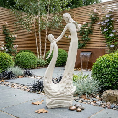 Chinook Weather Resistant Plastic Garden Statue