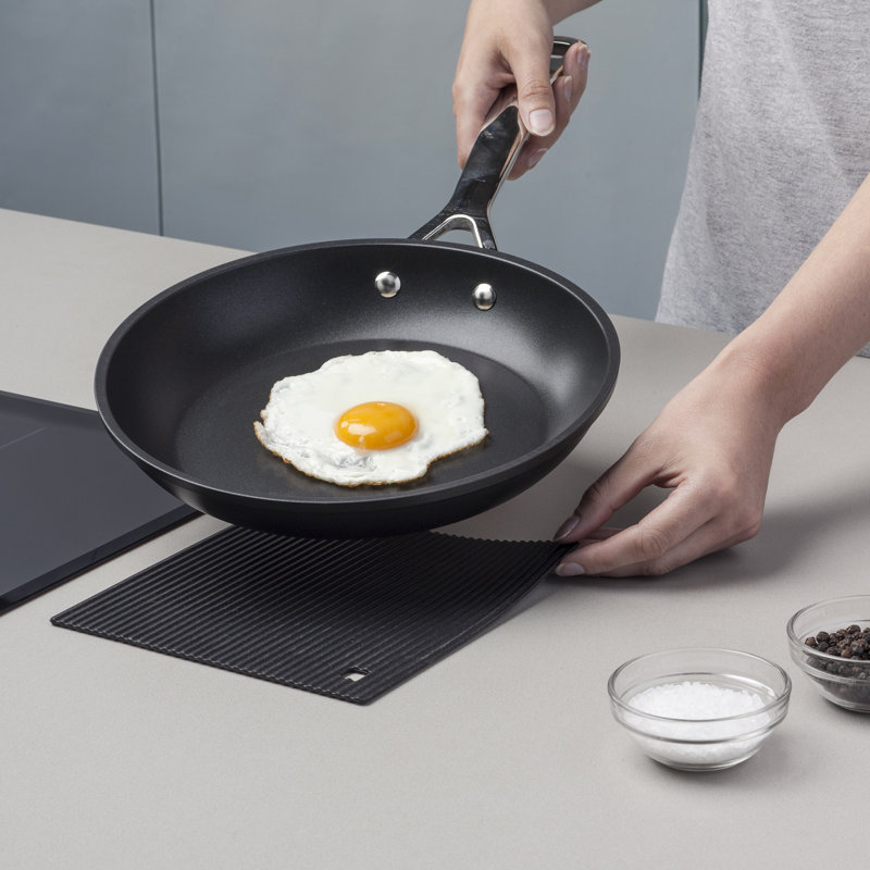 Silicone 2 Piece Trivet Set, Black