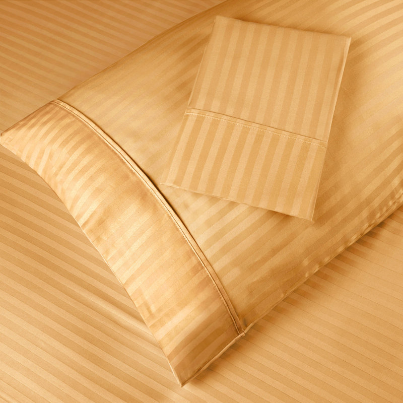 Ensemble de taies d'oreiller rayées en mélange de coton égyptien certifié 400 fils Scotia, Standard, Doré