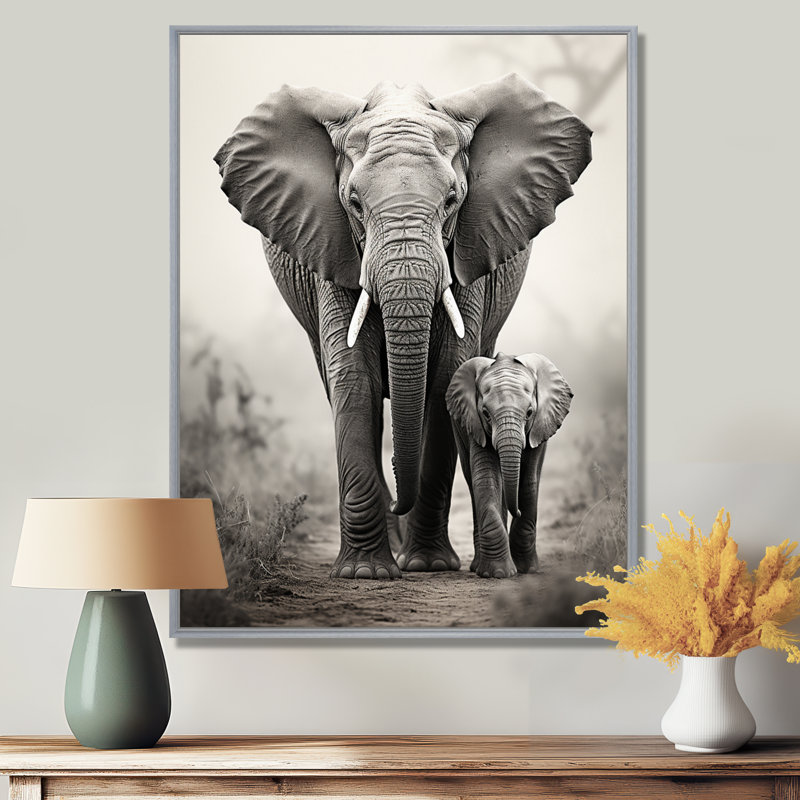 «Leiding Elephant Whispers Of Afrique II», art mural éléphant, 32" H x 16" W, Encadrement argenté